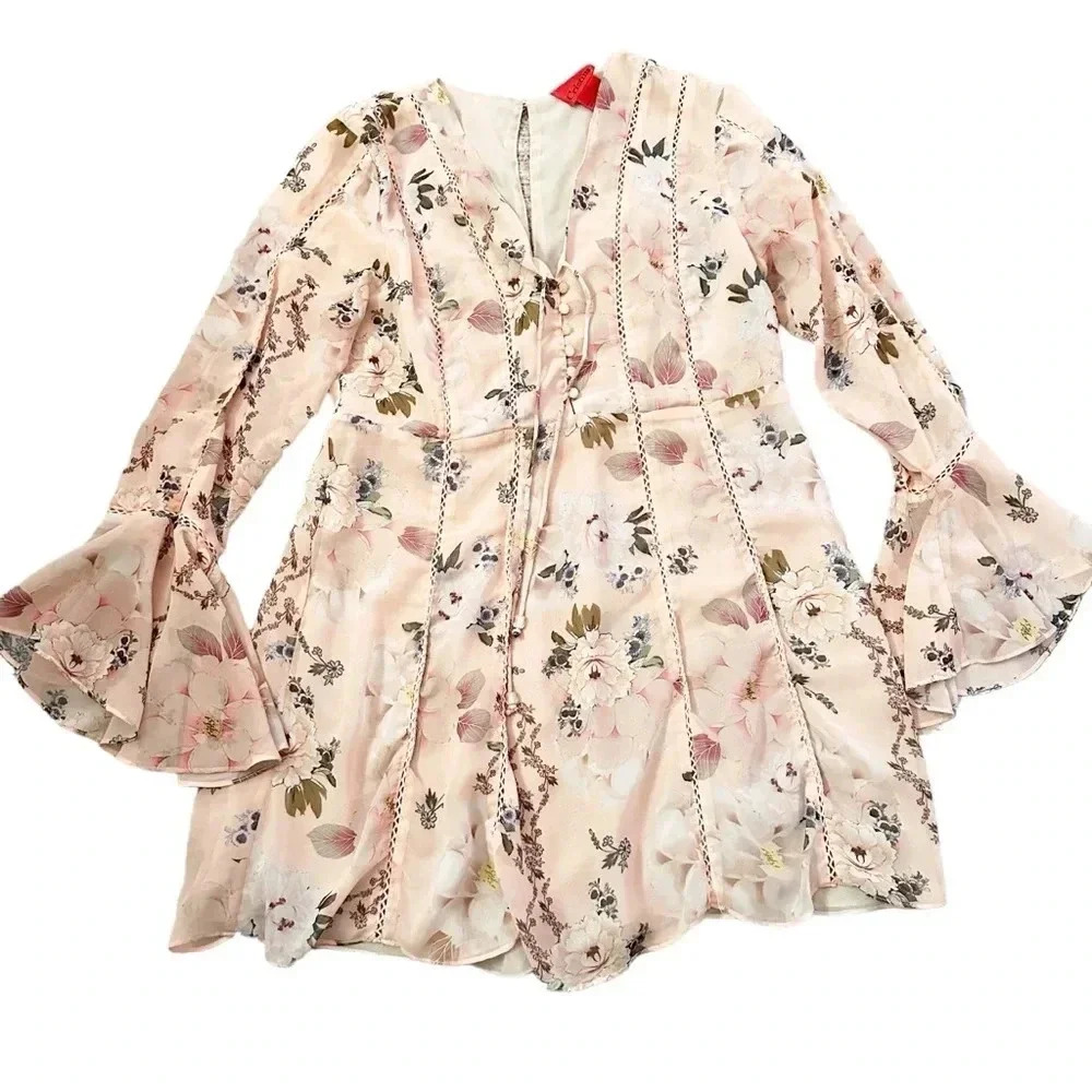 V Cristina• Peach Flowy Long Sleeve Dress Size M - Picture 1 of 16